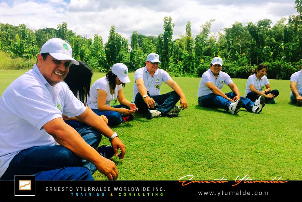 Guayaquil Team Building Corporativo Vivencial en LaCosta Country Club para el desarrollo de equipos de trabajo